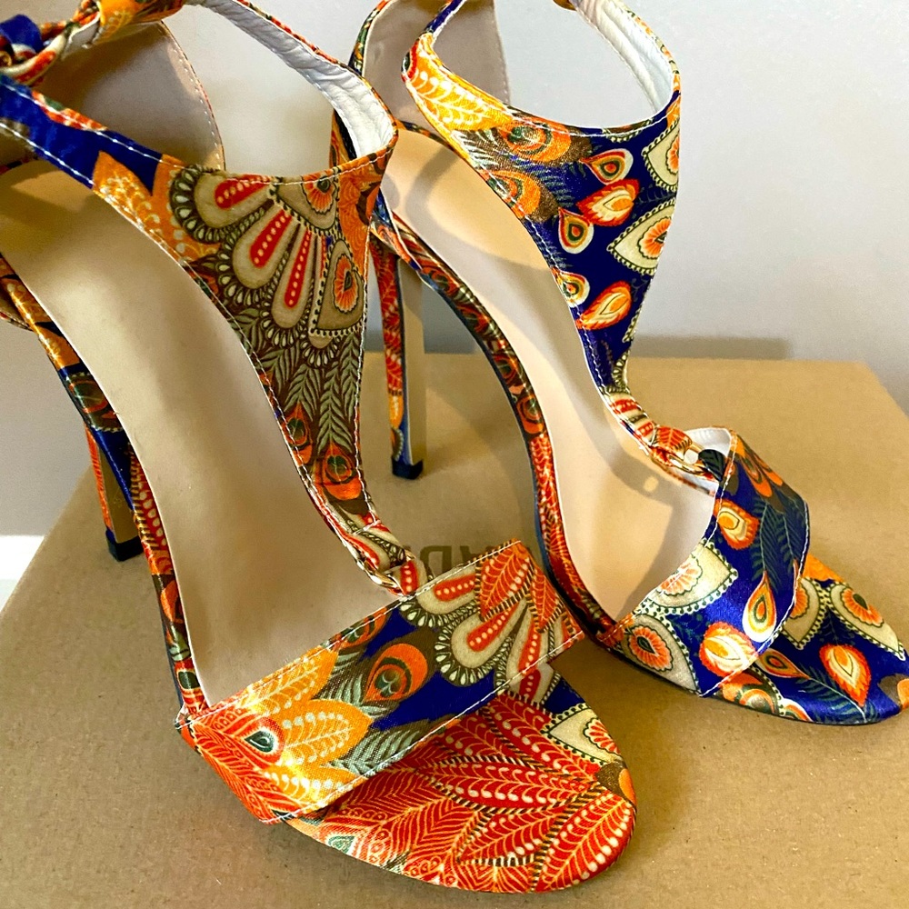 Peacock print Stiletto heels